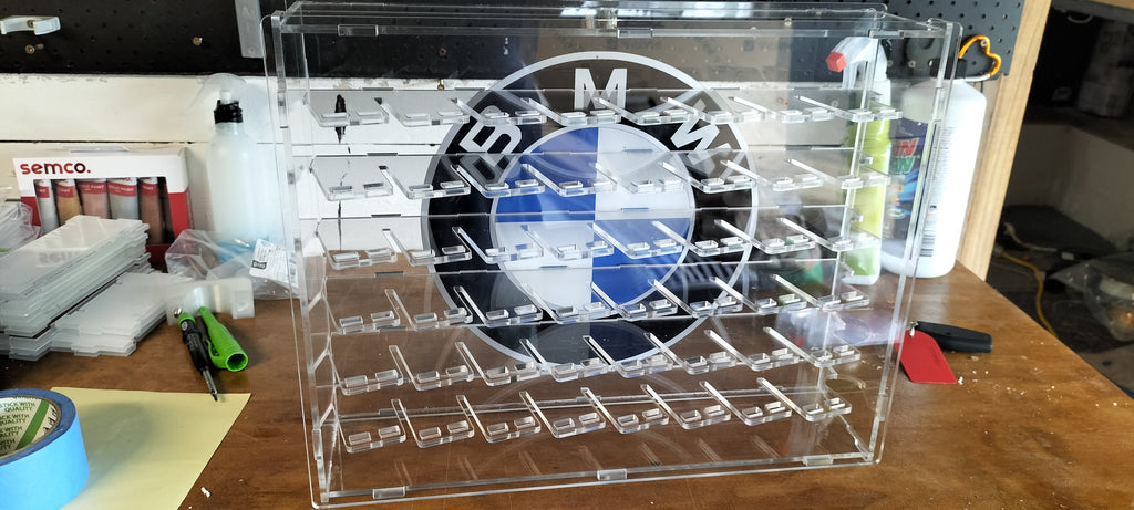 Custom Spray Paint logo