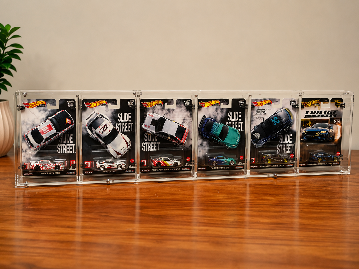 Acrylic Carded Die Cast Car Display Case 1:64 (Premium x 6)